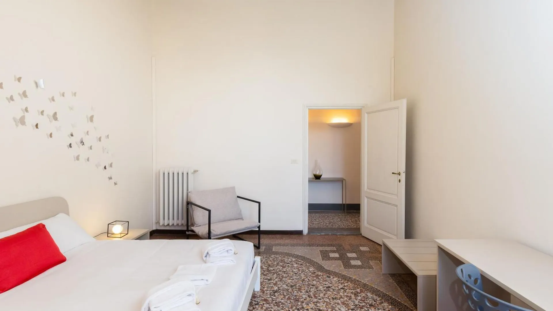 Panoramic Home 5 Min Ponte Vecchio And Center フィレンツェ アパート