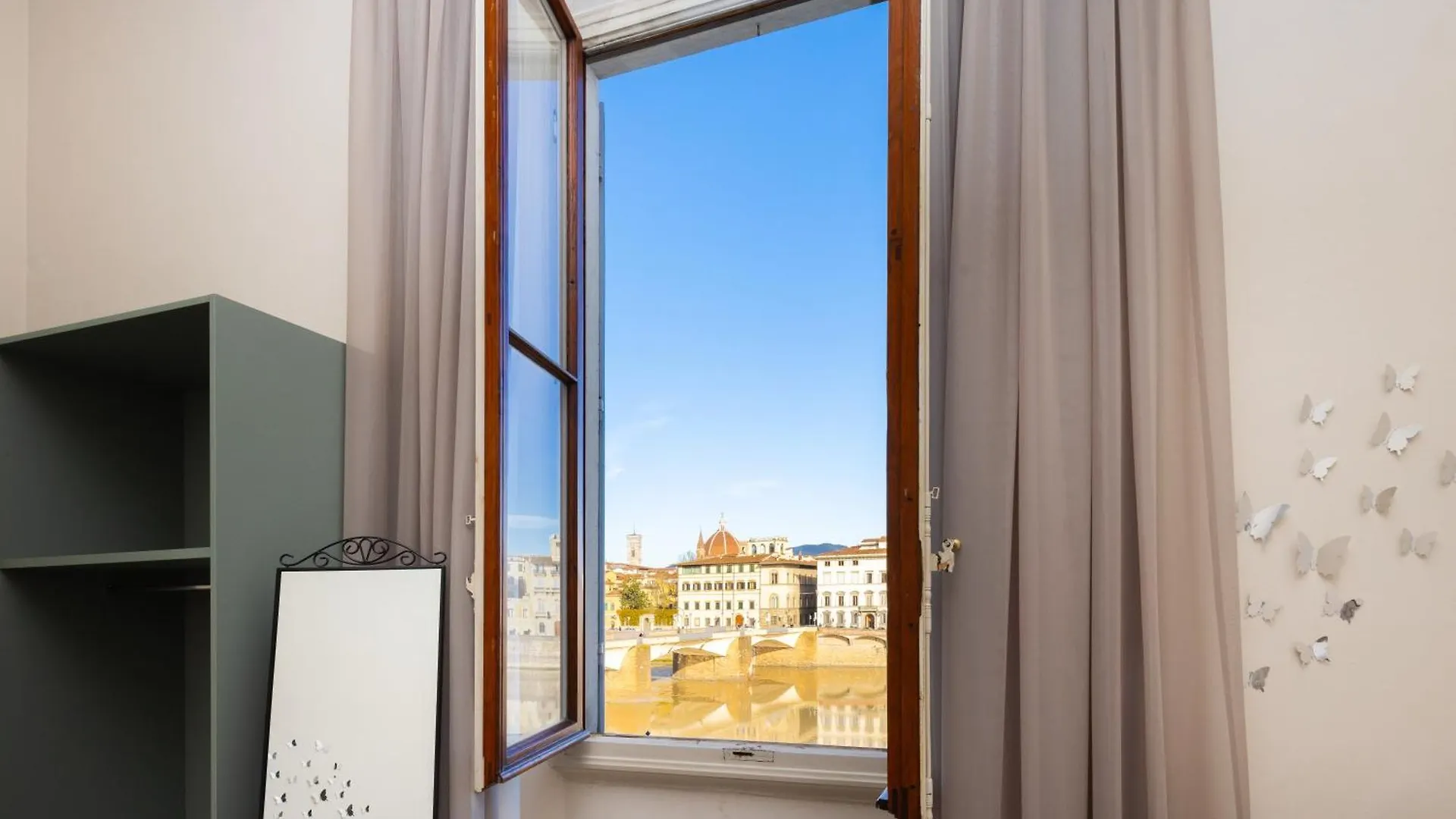 アパート Panoramic Home 5 Min Ponte Vecchio And Center フィレンツェ